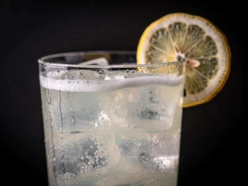 Gin Fizz — Detail